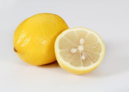 Zitronensouffle-Rezept mit Agavendicksaft und Kompott - ConnyPURE